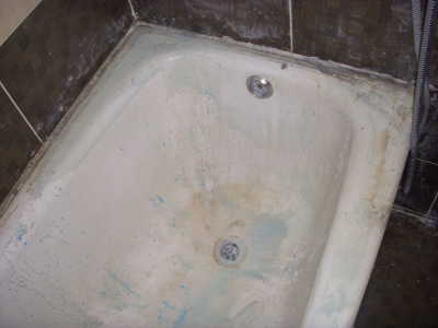 Покраска советских старых ванн стакрилом